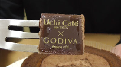 Uchi Cafe SWEETS×GODIVAゴディバショコラロールケーキ7