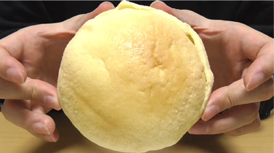 メープルメロンパン(神戸屋)2