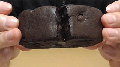厚切りチョコケーキ(ファミリーマート)5
