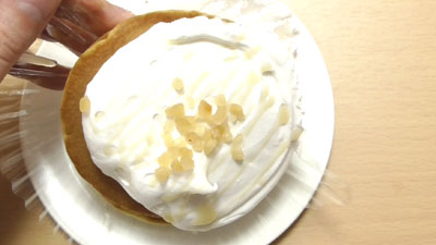 ココナッツミルククリームのパンケーキ2