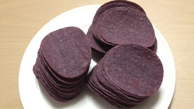 業務スーパー-紫芋ポテトチップス2